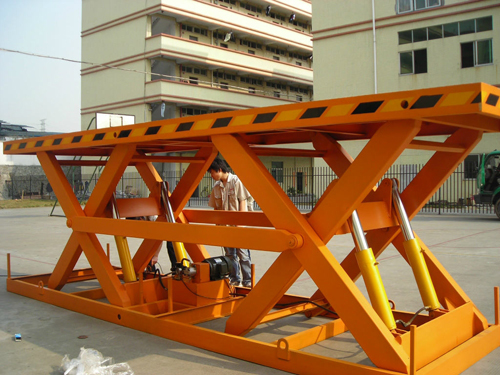 固定式升降機(jī)