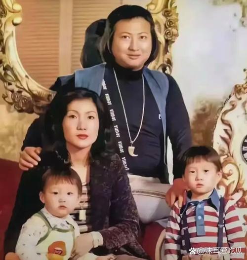 四不像正版资料2025和周华健儿子结婚与周华健儿子结婚照片和结婚照